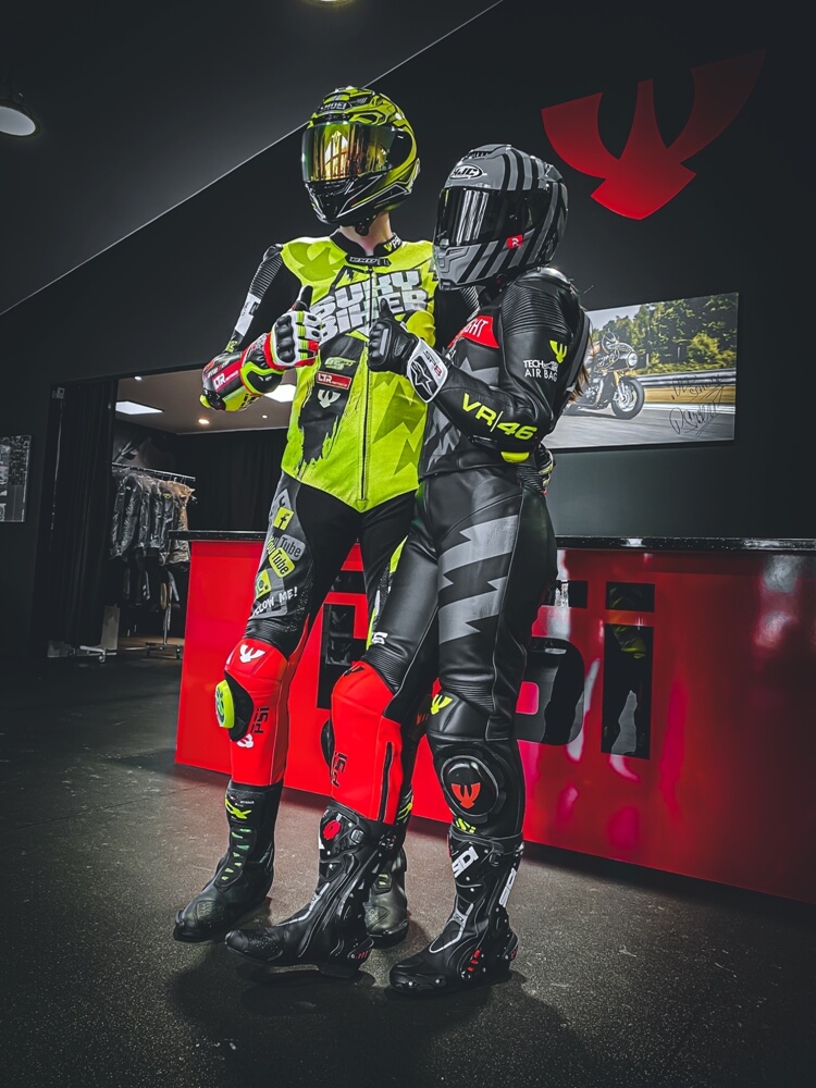 kombin&eacute;za &scaron;it&aacute; na m&iacute;ru